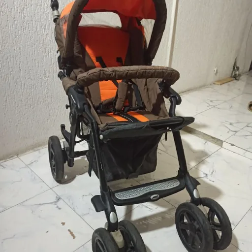 Прогулочная коляска Jané Nomad