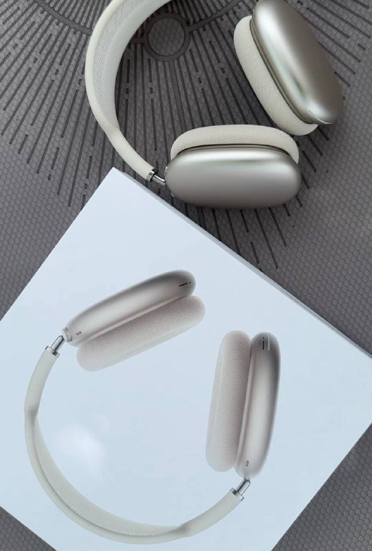 Наушники Apple AirPods Max оттенок Starlight
