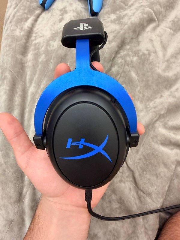 Наушники HyperX 4