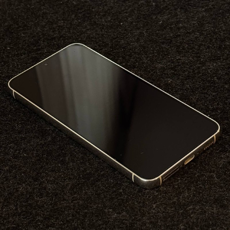 Samsung S23 8/256 кремовый цвет 3