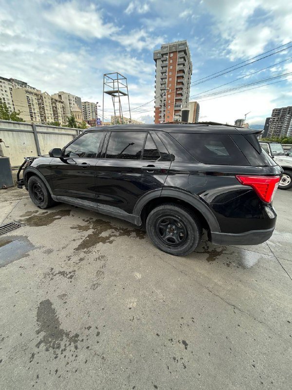 Ford Explorer 2020 4