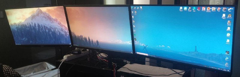 Мониторы Dell, Phillips, Acer и кронштейн на 3 монитора