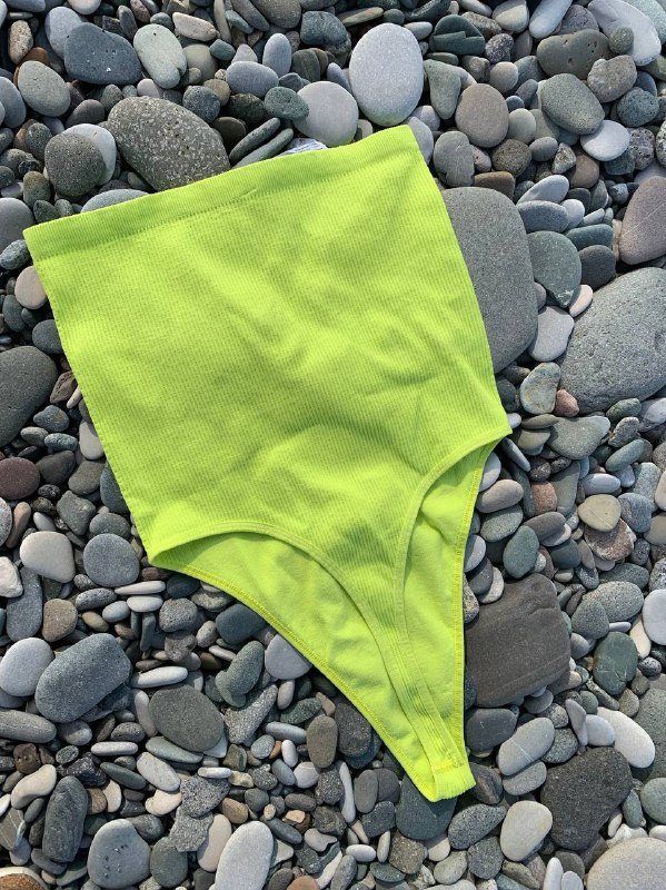 Боди р-р S-M зелёное тянущееся 3