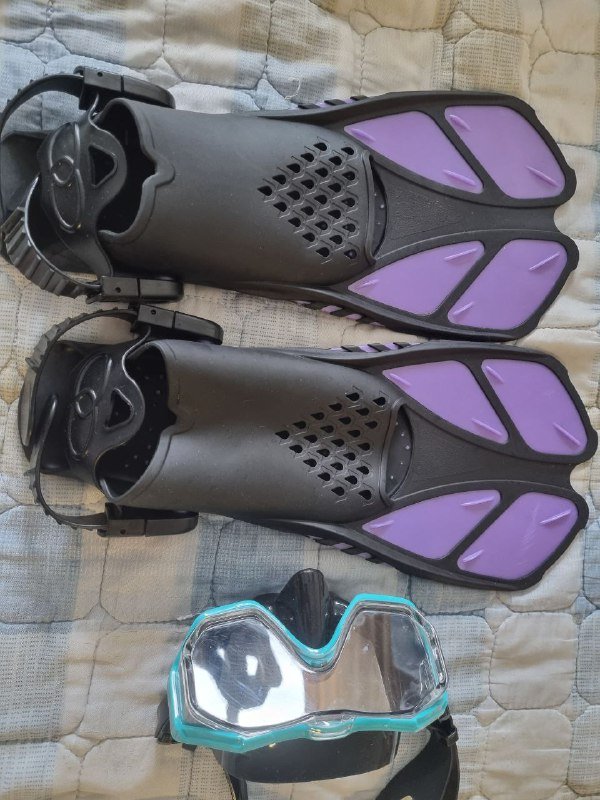 Хулахуп, роллер массажный, резинка, наколенники, фрисби, мяч, ласты, маска для плавания 4