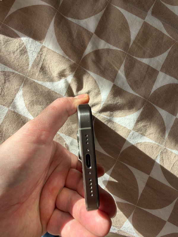 iPhone 15 Pro 256GB (eSIM) 5