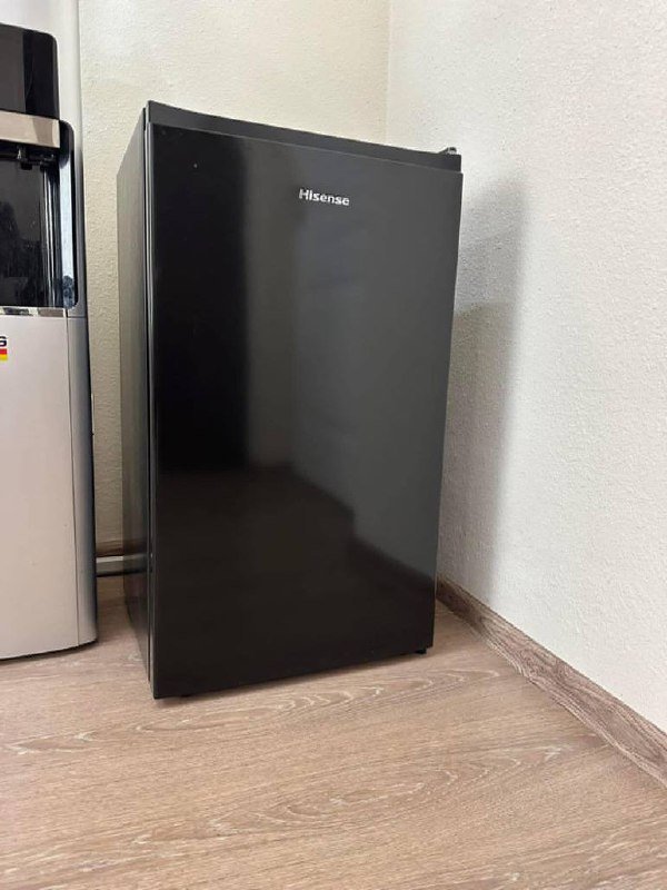 Холодильник Hisense 290 лари