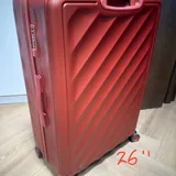 Два чемодана 24 и 26 дюймов 2