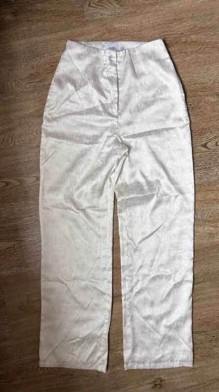 Белые штаны