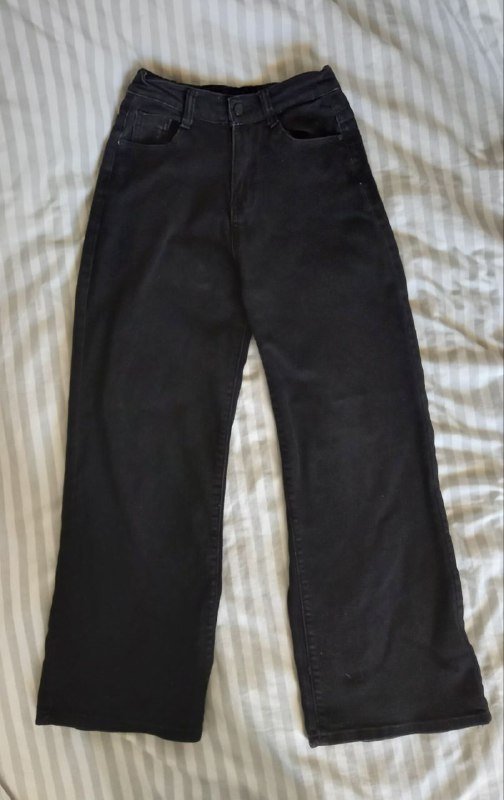 Полосатая кофта, пиджак черный, туфли замшевые, джинсы черные 5