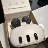 Meta Oculus Quest 3 128GB VR headset 2