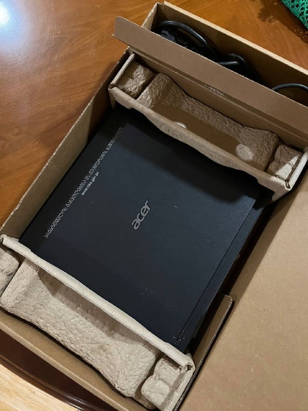 Acer TravelMate B, обычная клавиатура, цветная игровая клавиатура
