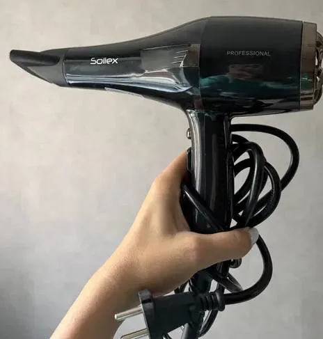 Профессиональный фен Sollex 2200 Вт 1