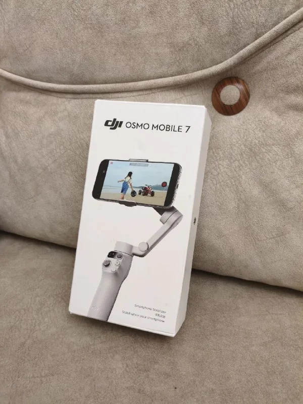 DJI Osmo Mobile 7 стабилизатор 1