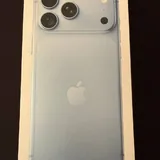 Новый iPhone 18 Pro Max 256 ГБ Glacier 2