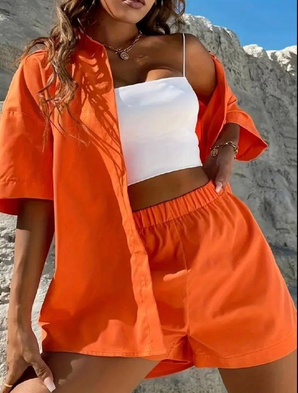 Женский ярко-оранжевый костюм S размер