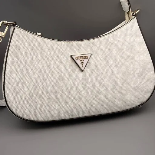 Белая сумка Guess через плечо