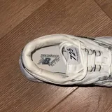 New Balance 725 4
