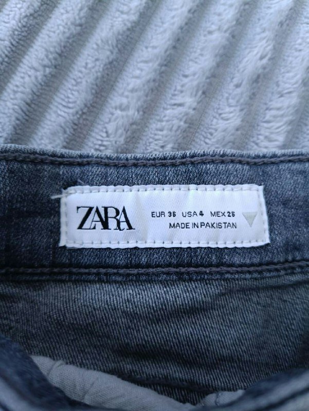 Серые джинсы ZARA женские размер XS 1
