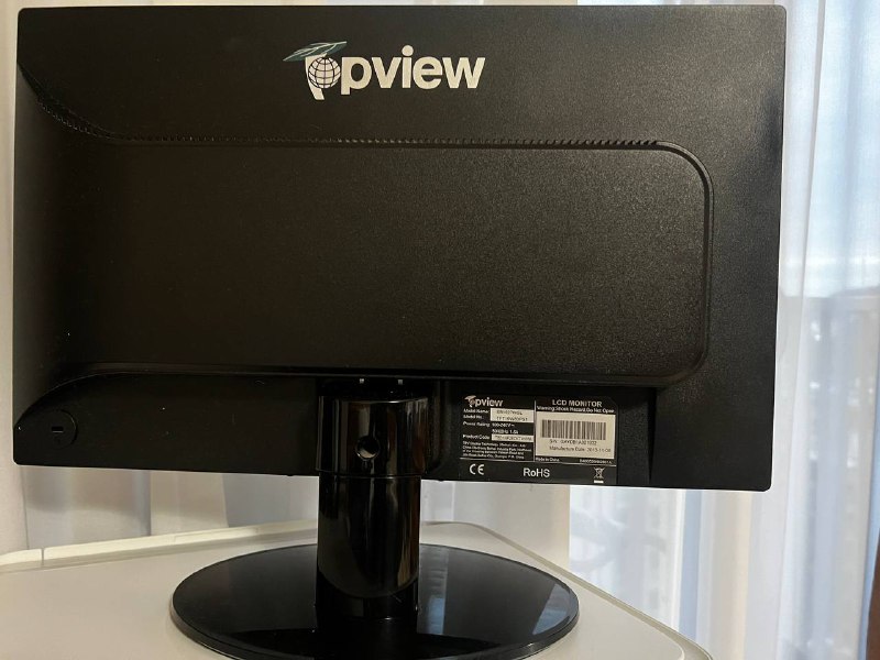 два монитора Philips, Pview 3