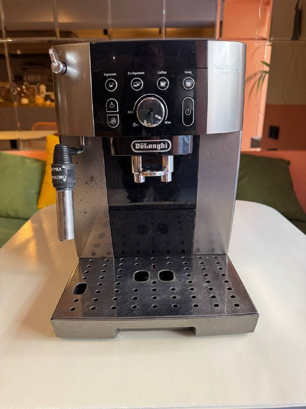 DeLonghi Magnifica S Smart кофемашина 3