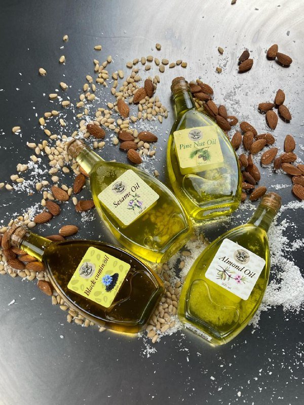 Натуральные масла холодного отжима чёрный тмин, миндаль, кокосовая стружка, какао-бобы