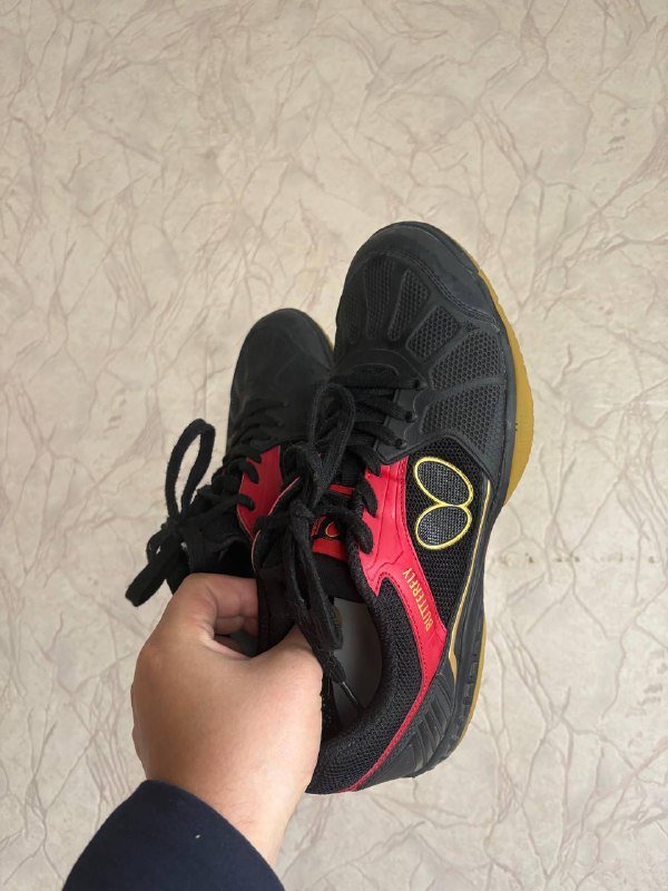 Хозяйственный шланг, ботинки для тенниса, рации Wilkie, колонки Microlab FC550 2