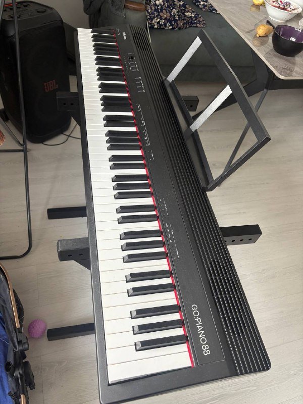 Электра пианино Roland go piano 88, подставка, педаль