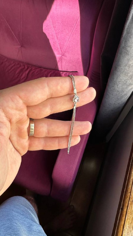 Браслет из серебра 925 пробы с камнем