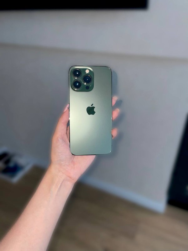 iPhone 13 Pro 128GB, iPad Air, iPad Mini 3, iPad 6 поколения 2