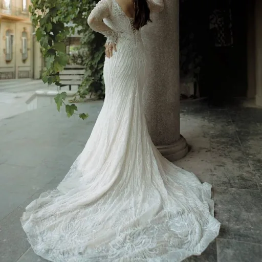 Wedding dress