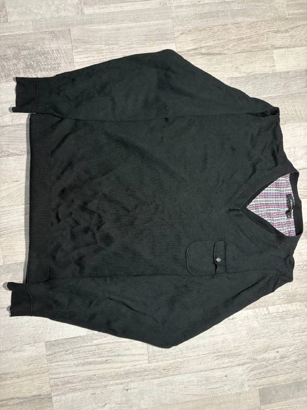 Мужская одежда разные размеры свитеры, футболки, шорты