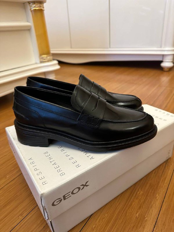 Женская обувь Geox размер 36,5 2