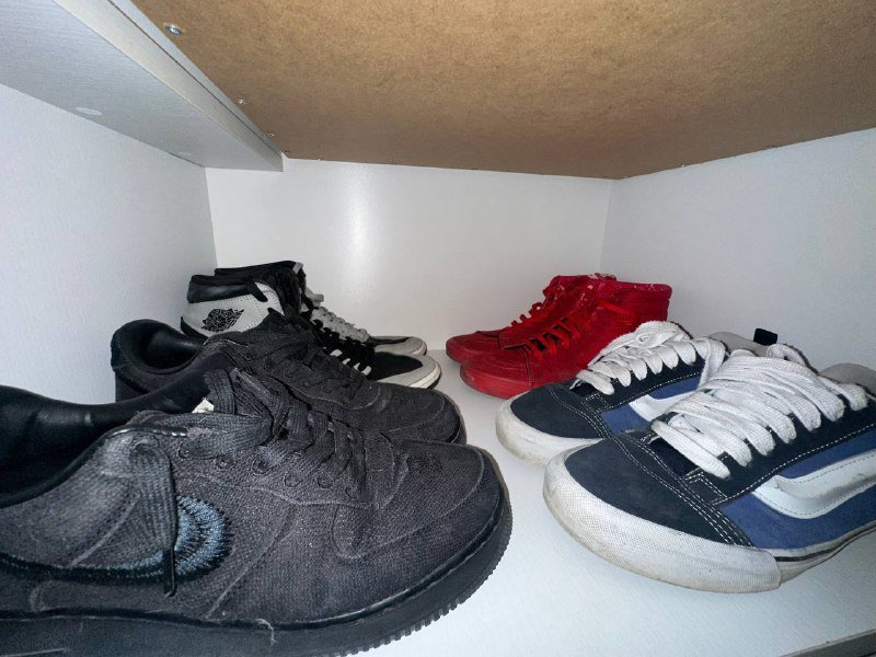 Футболки, обувь, кепки, худи, рубашка 3