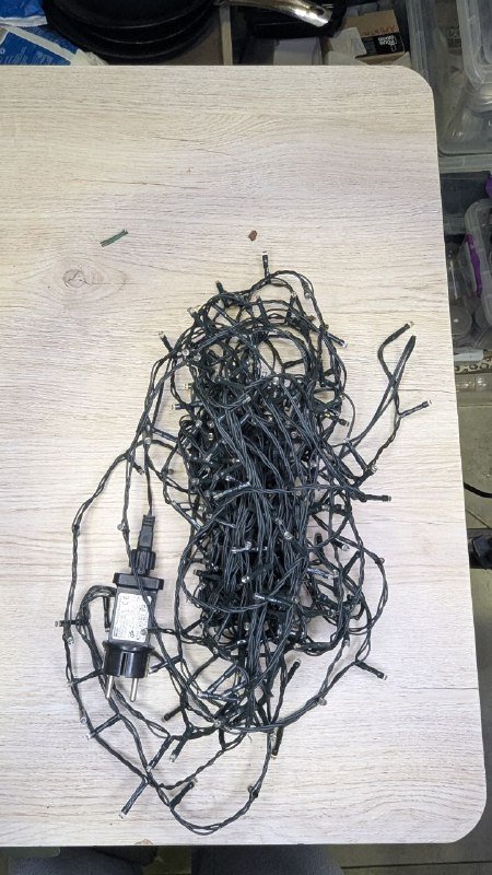 Набор новогодних гирлянд, украшений, костюмы 5