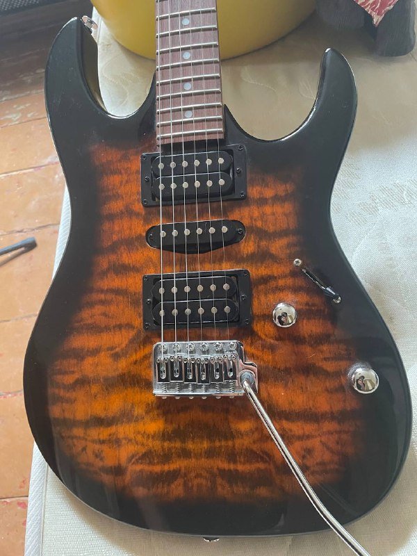 Электрогитара Ibanez GRX70QA Transparent Brown Sunburst с чехлом 4
