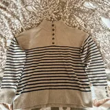 Zara-ს სვიტერი, Mango-ს ჩექმები 1