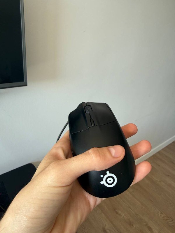 Аэрогриль Braun, Клавиатура HyperX, Мышь Steelseries, Стол 3