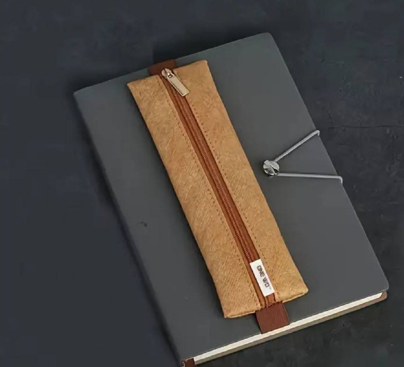 Пенал для книги, блокнота черного цвета 2