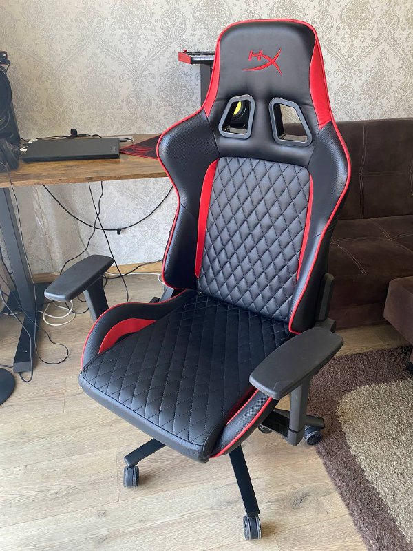 Кресло компьютерное игровое HyperX Blast Gaming Chair Black/Red
