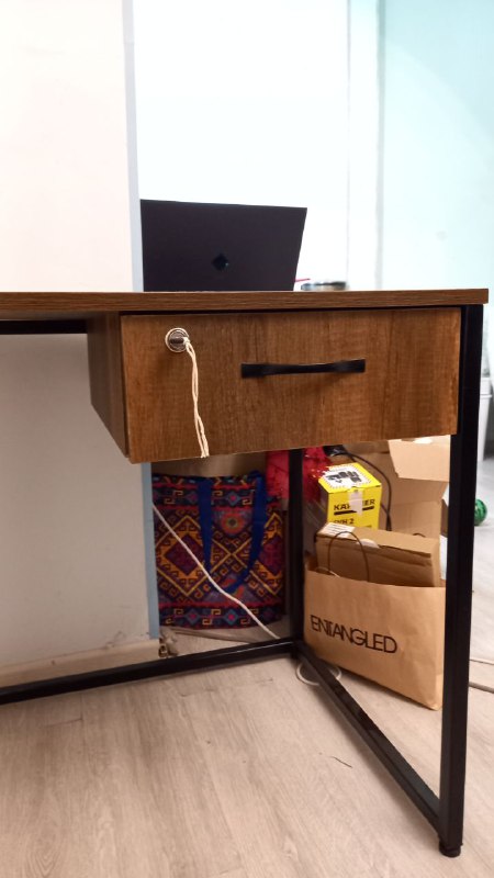 Рабочий стол с ящиком 120 × 60 3