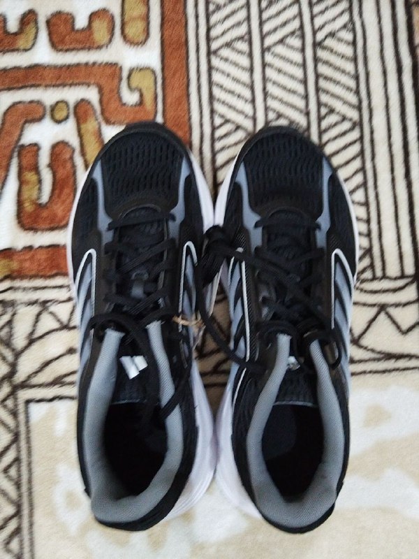 Кроссовки Adidas 4
