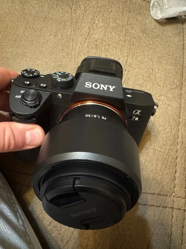 Фотоаппарат Sony A7 III с объективом Sony 50mm f/1.8 1