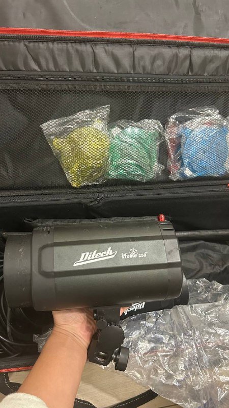 Импульсный свет Ditech с аксессуарами и кейсом 3