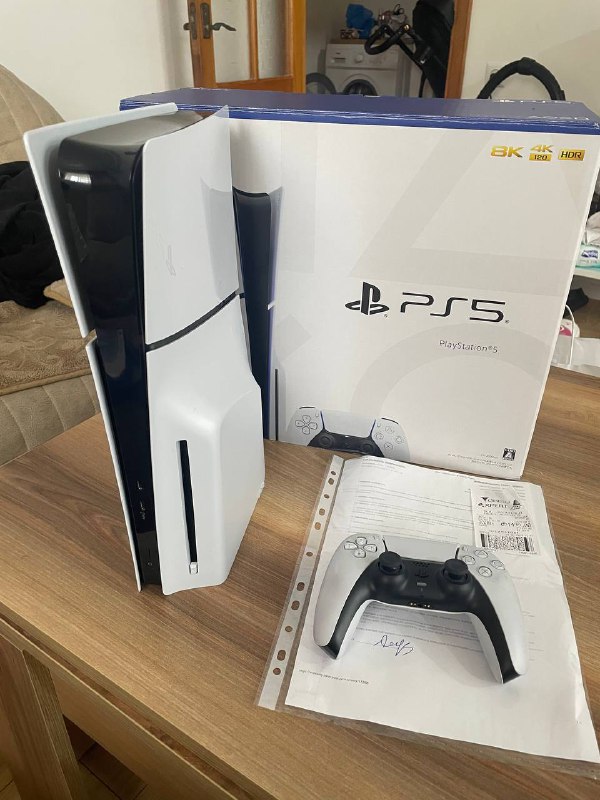 PlayStation 5 slim disk version