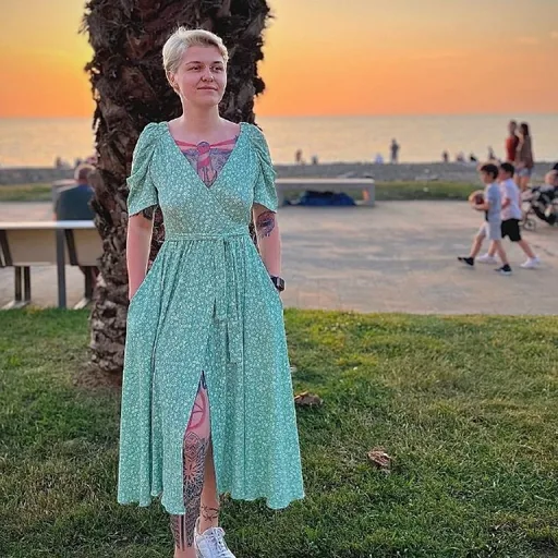 Платье с запахом