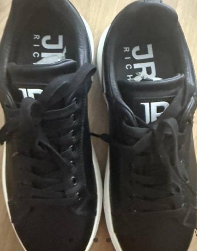 Мужские кроссовки размер 42 3