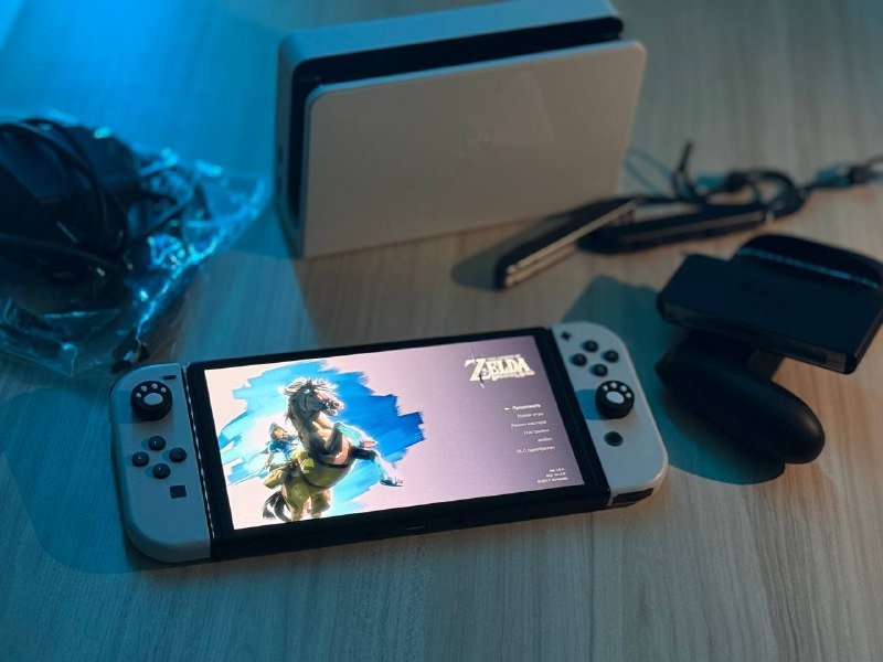 Nintendo Switch OLED White, microSD 256 GB