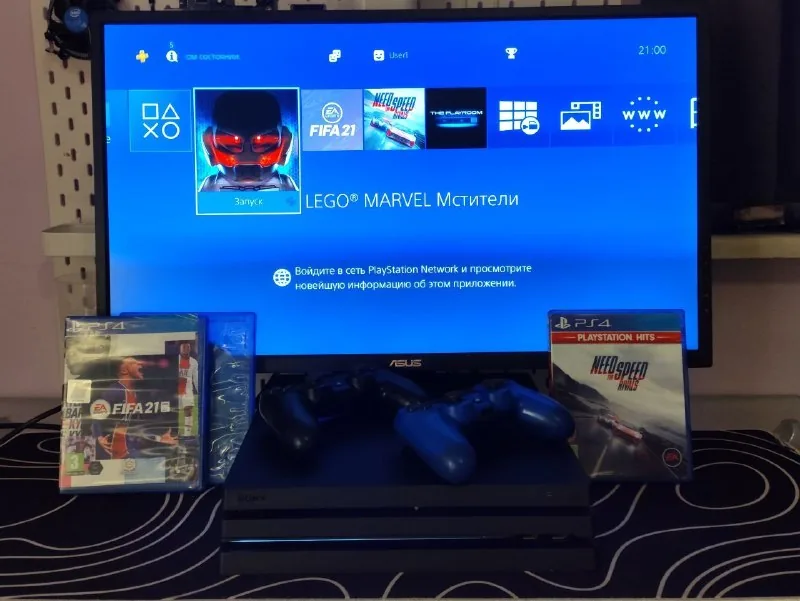 PS4 Pro, 2 джойстика, 3 игры 1