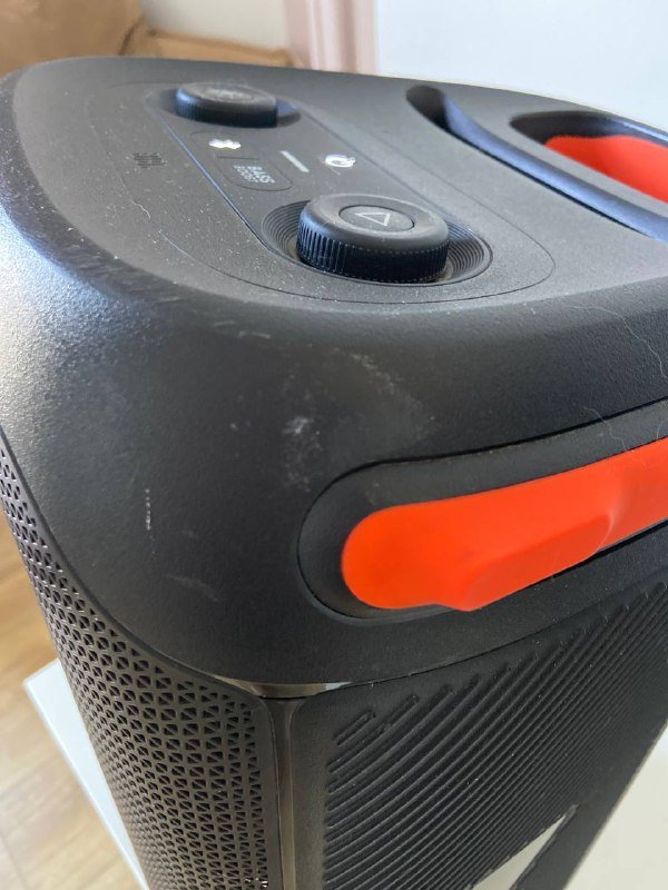 Робот-пылесос Xiaomi Mi Robot Vacuum Cleaner, Колонка JBL PartyBox 110 Black, Фотоаппарат Polaroid Go Gen 2 red 6