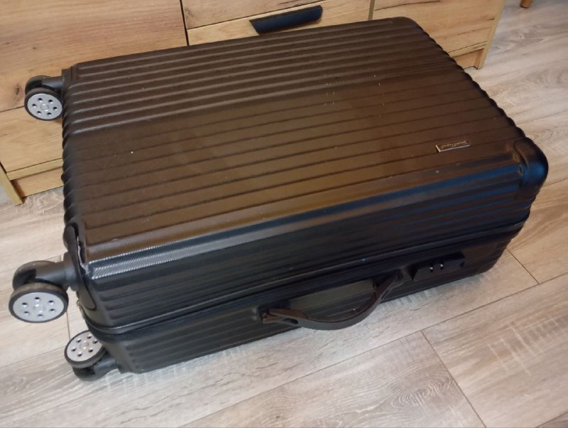 Чемодан размера L 2